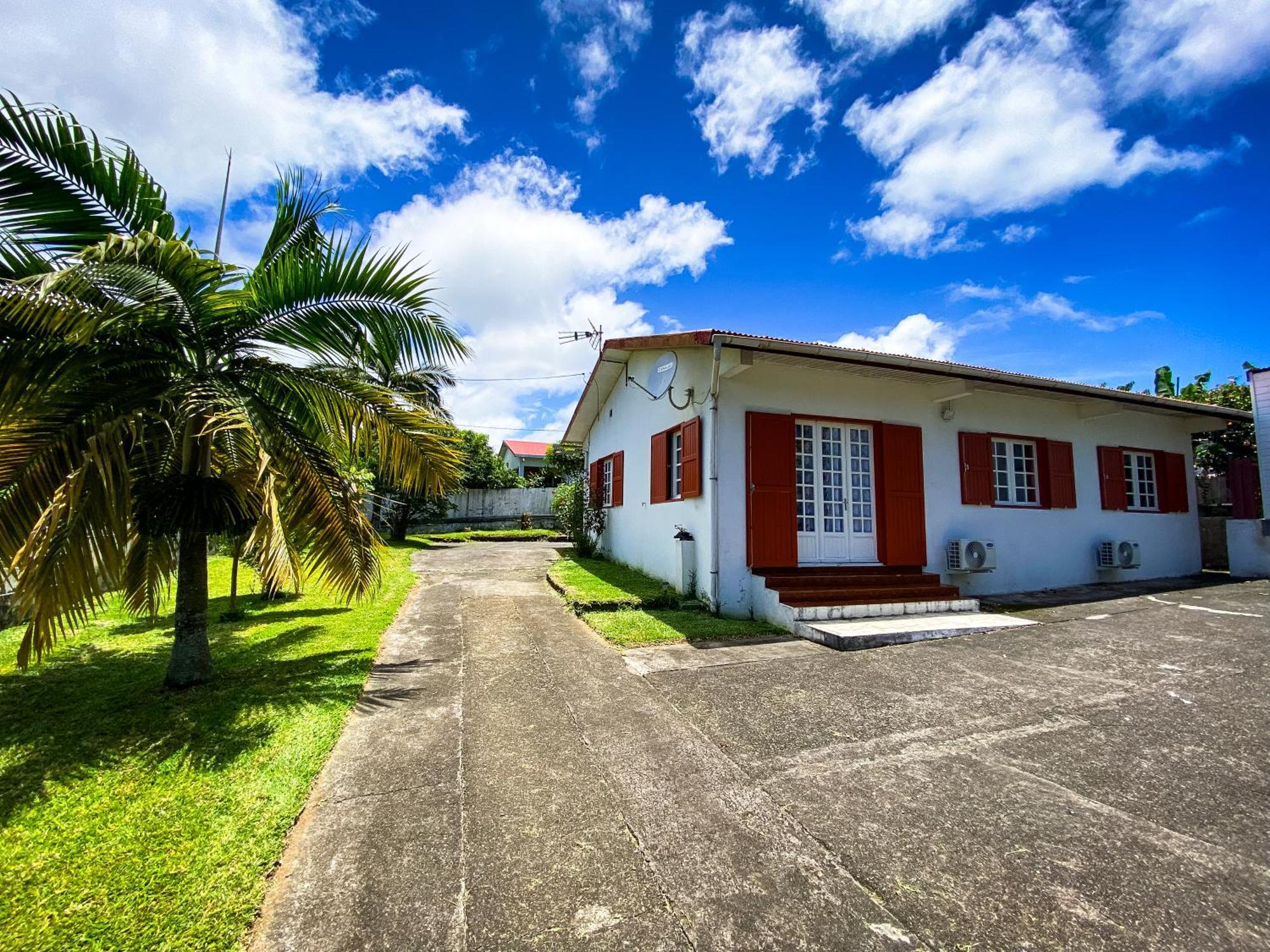 Gite Les Bananiers Saint-Joseph Exterior foto